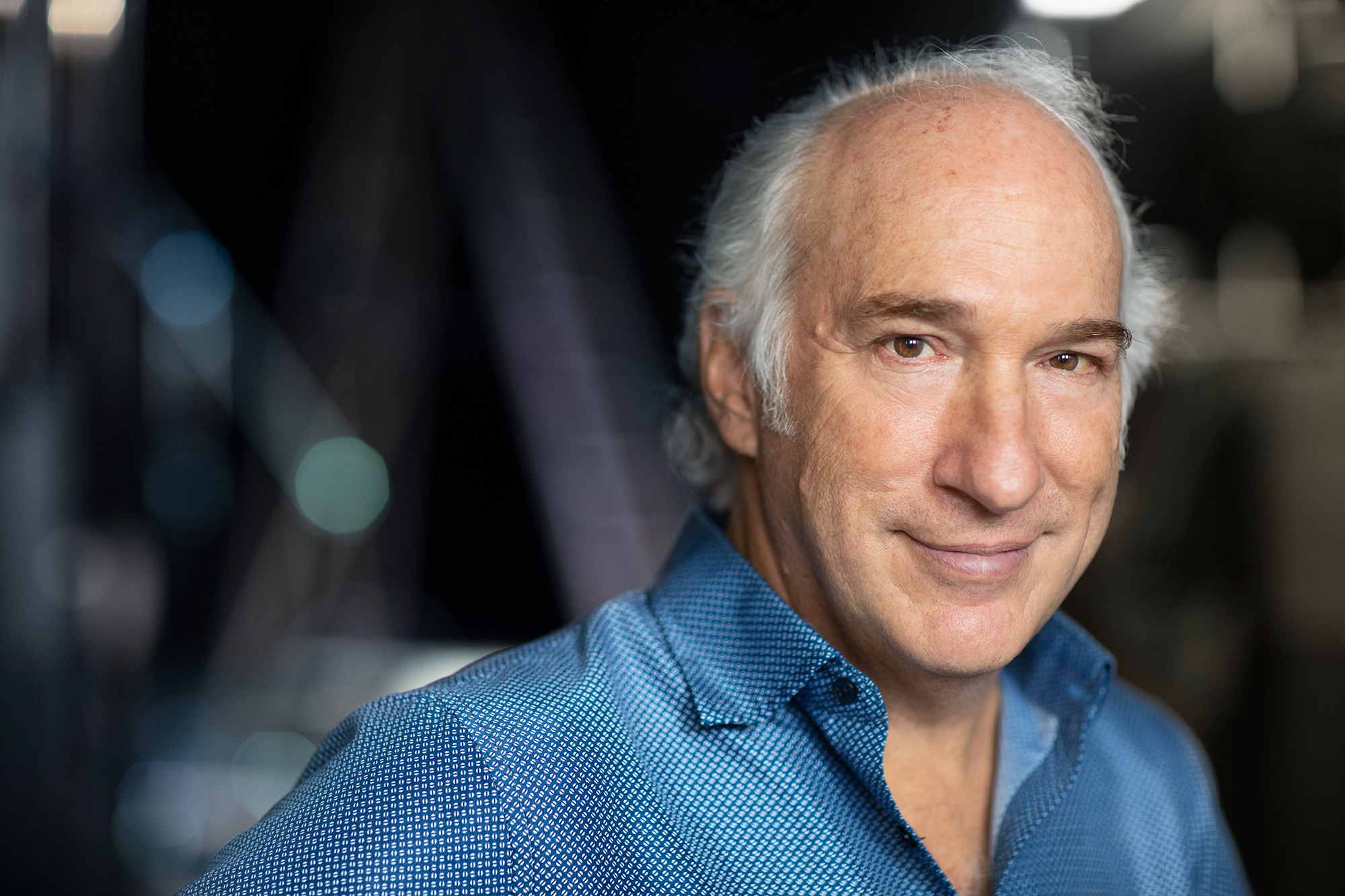 actor Derek Scott large photo