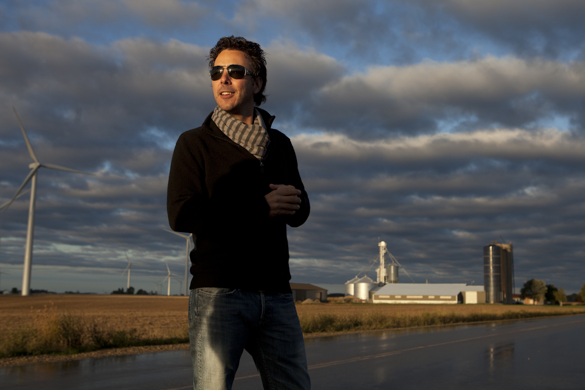 actor Shawn Levy large photo