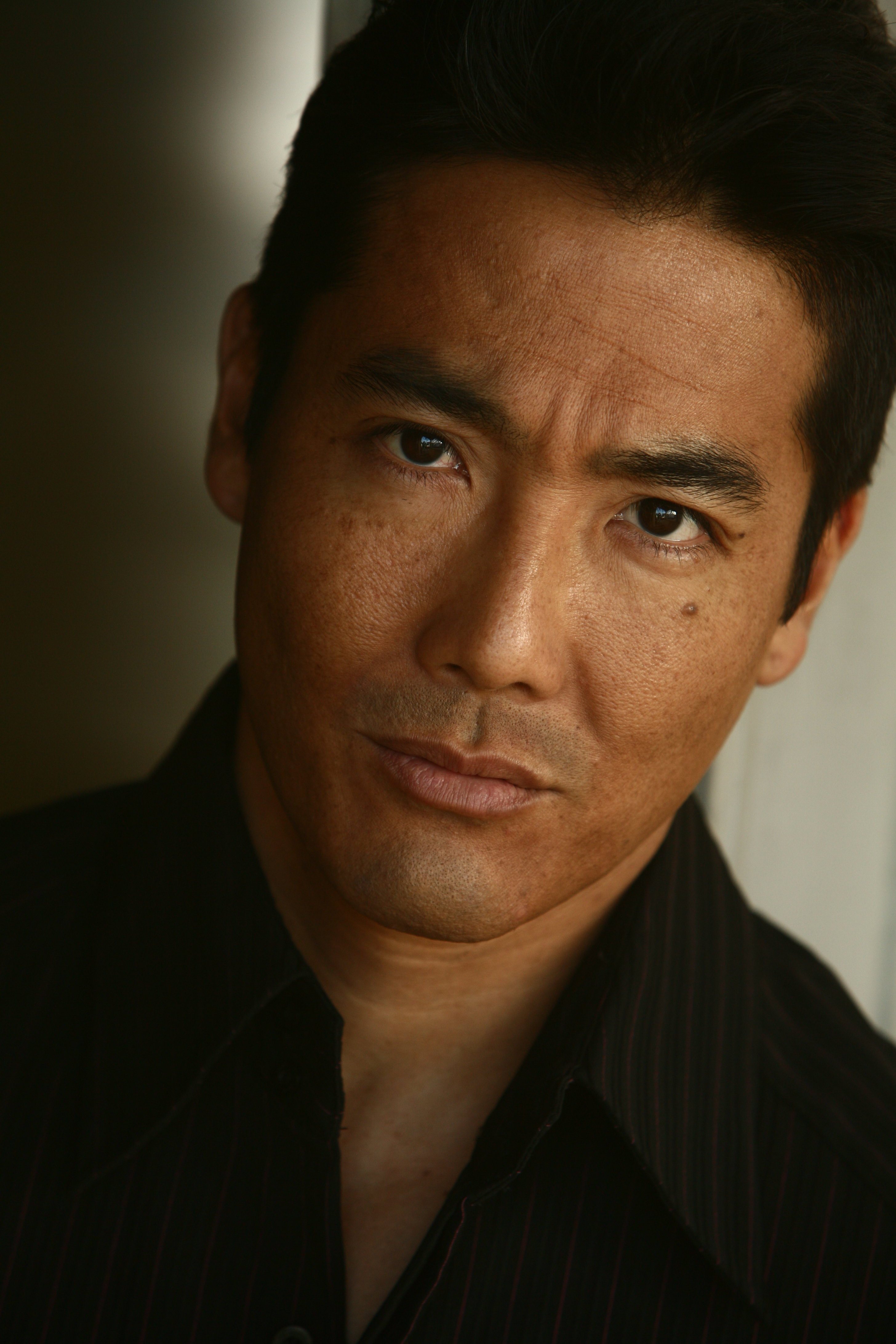 actor John Koyama large photo