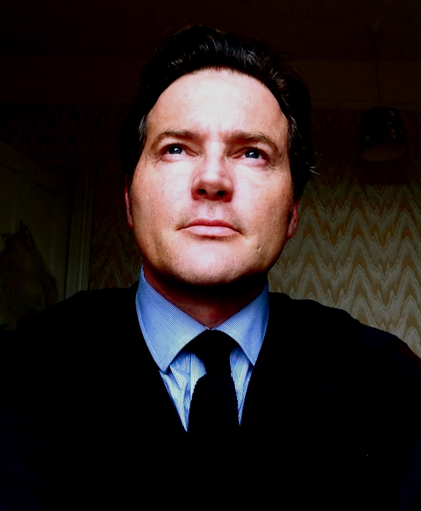 actor Peter O'Meara large photo