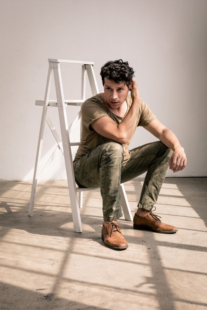 actor Reynaldo Pacheco large photo