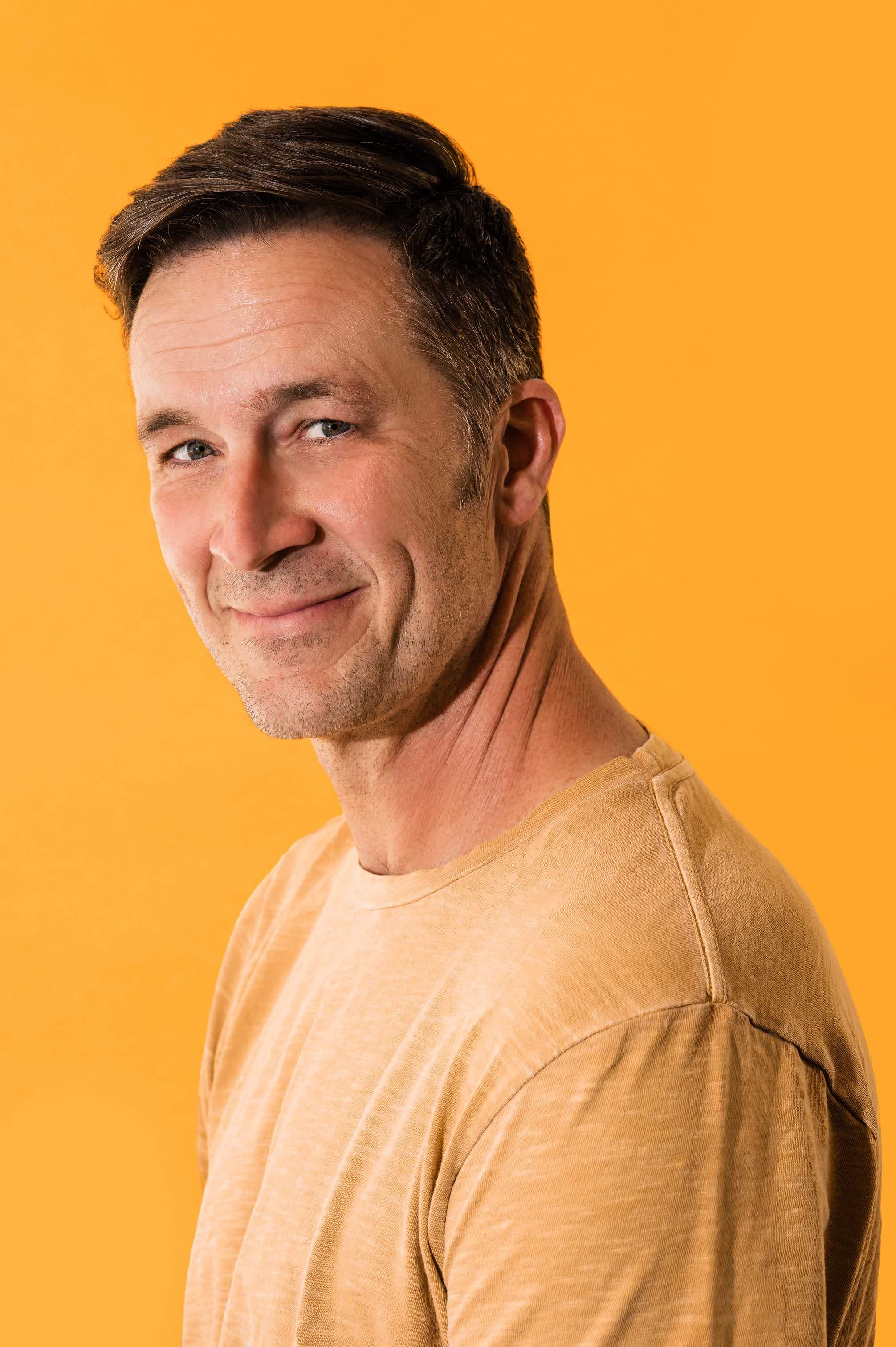 actor Brady Smith large photo