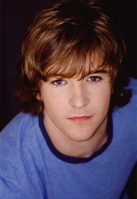 actor Michael Welch large photo actor Michael Welch large photo