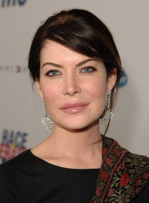 actor Lara Flynn Boyle large photo
