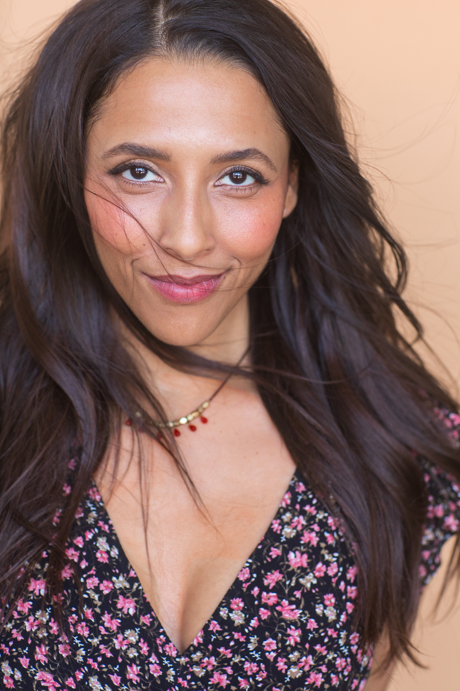 actor Bianca Lopez large photo