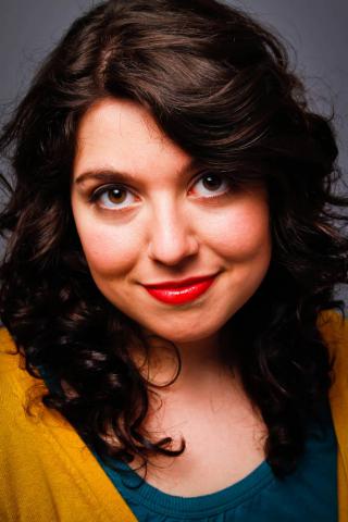 actor Jenny Zigrino large photo