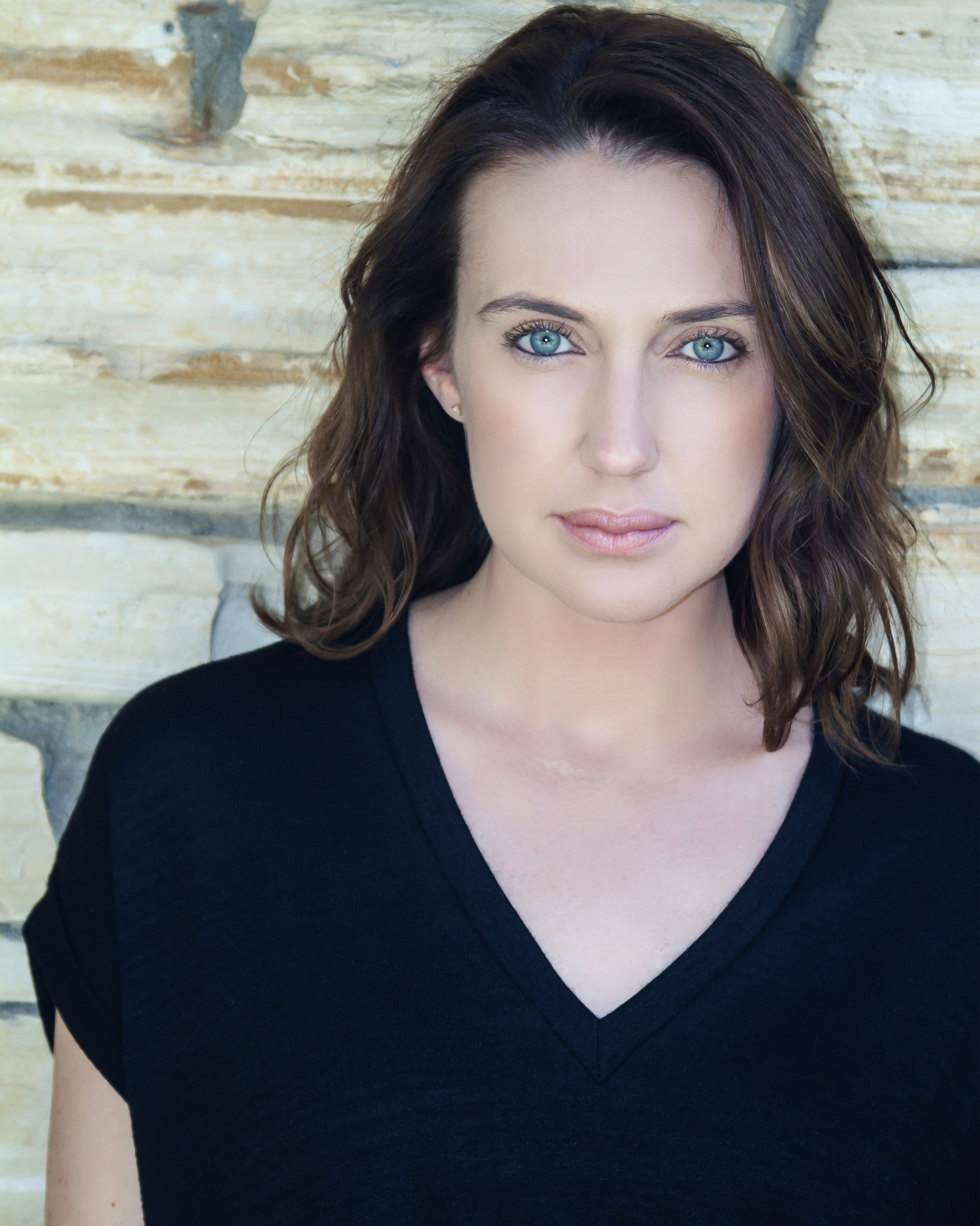 actor Anna Schafer large photo