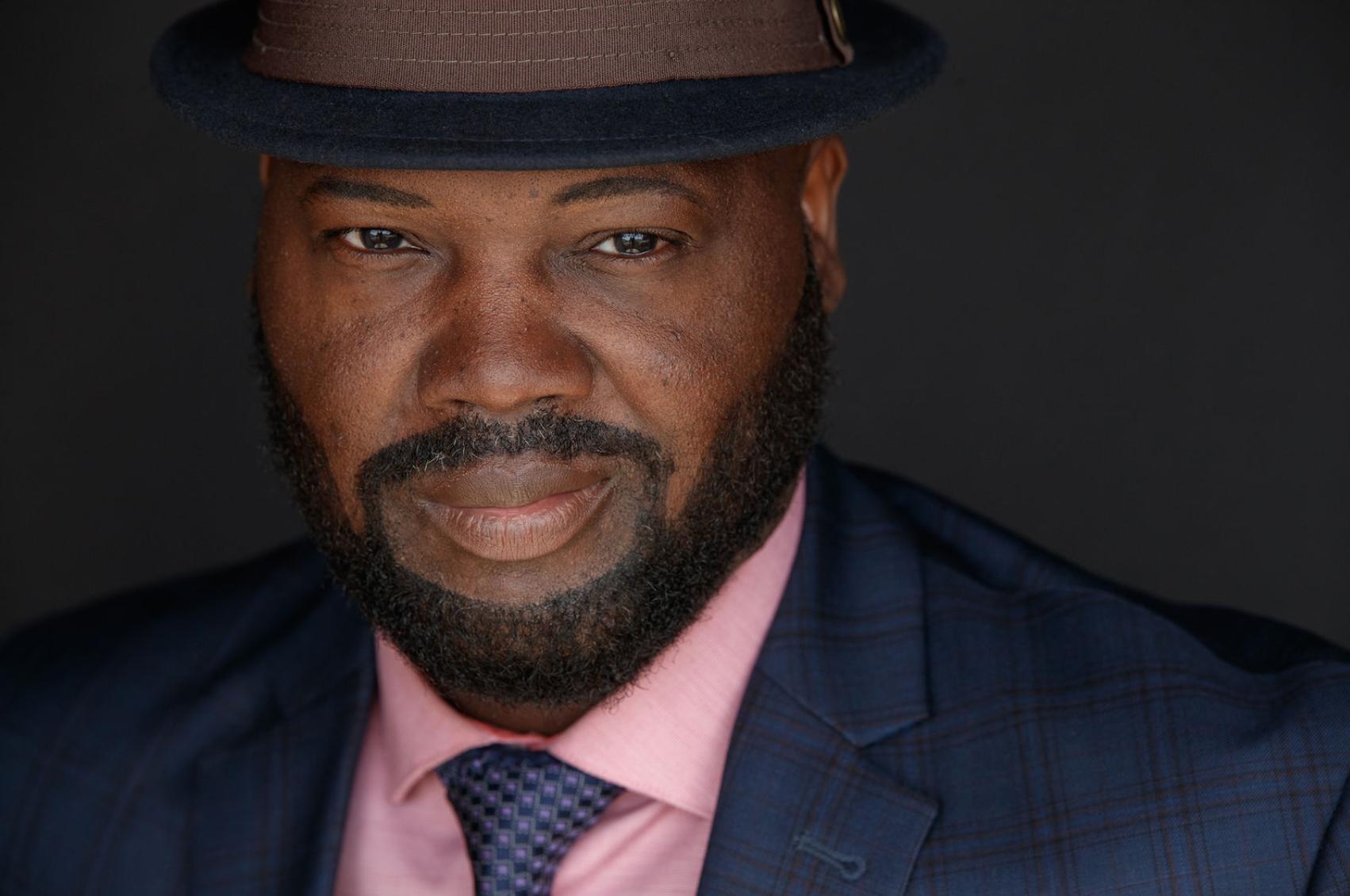 actor Viv Leacock large photo