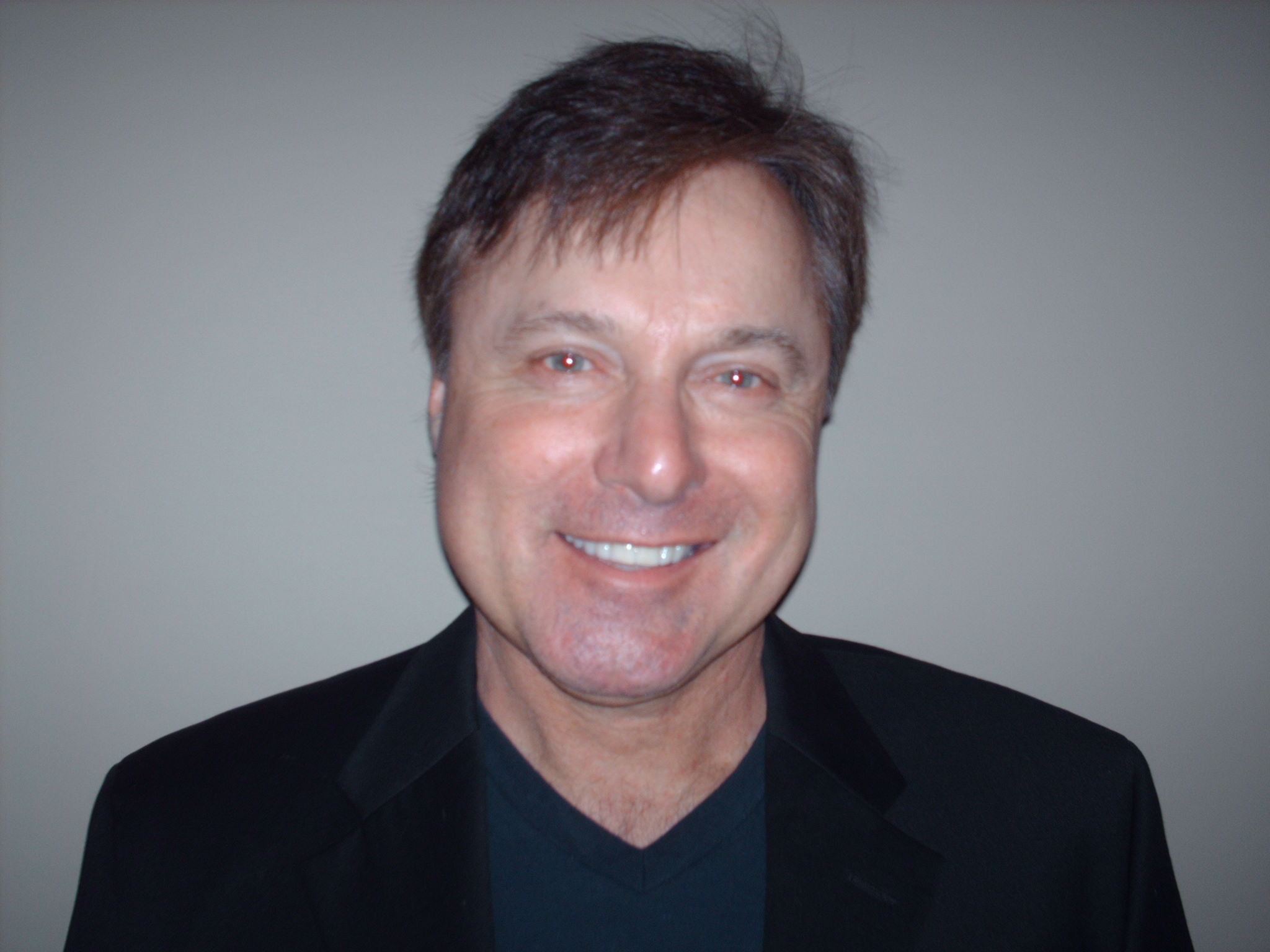 actor Robert Huculak large photo