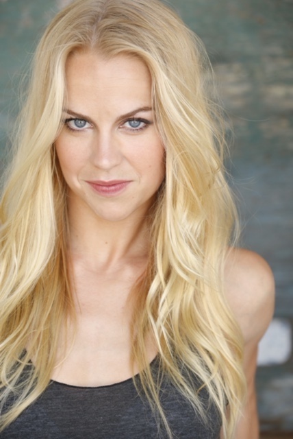 actor Maddy Curley large photo