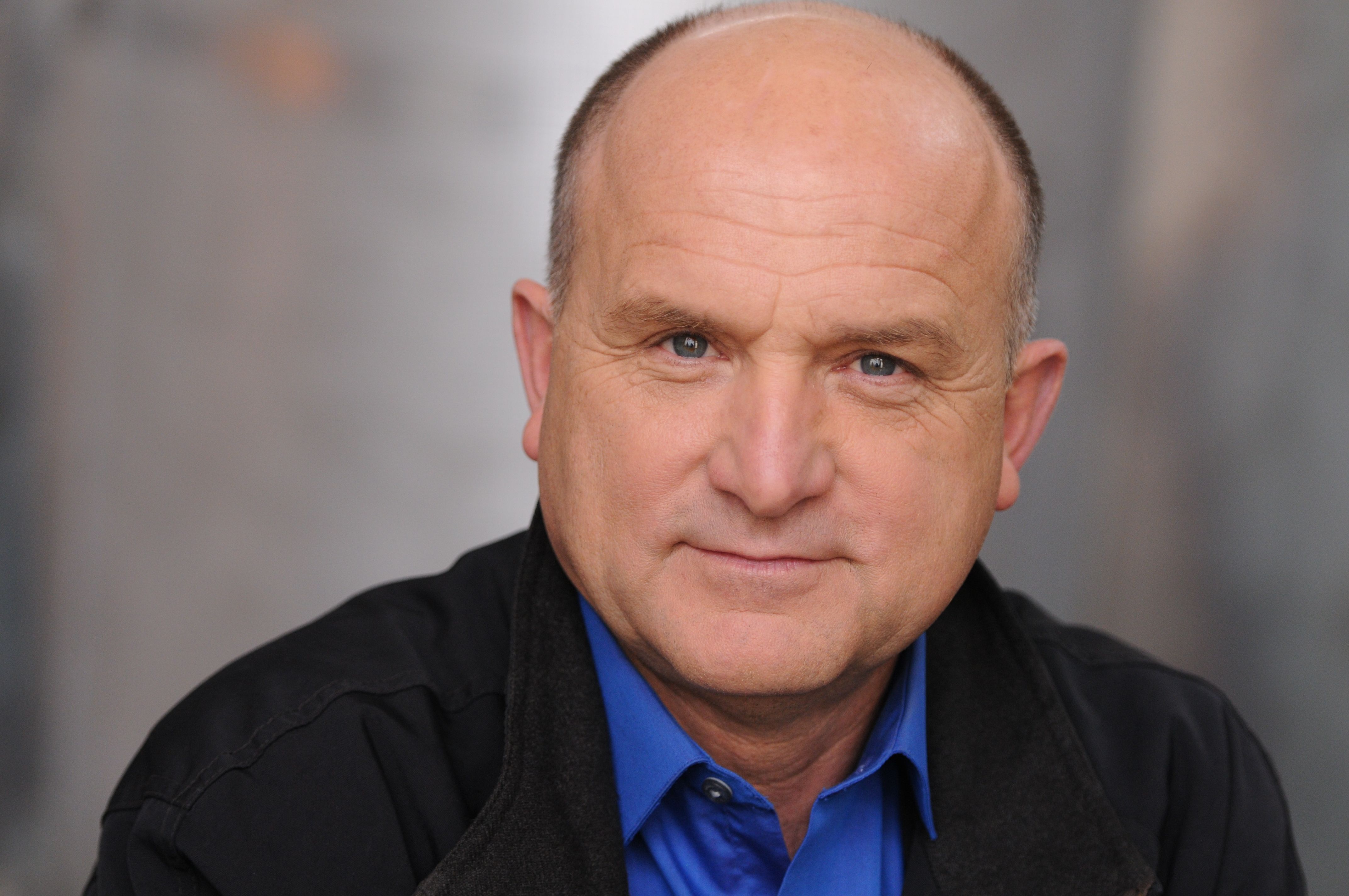 actor Bob Greene large photo