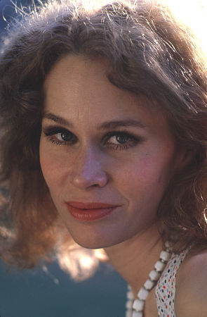 actor Karen Black large photo