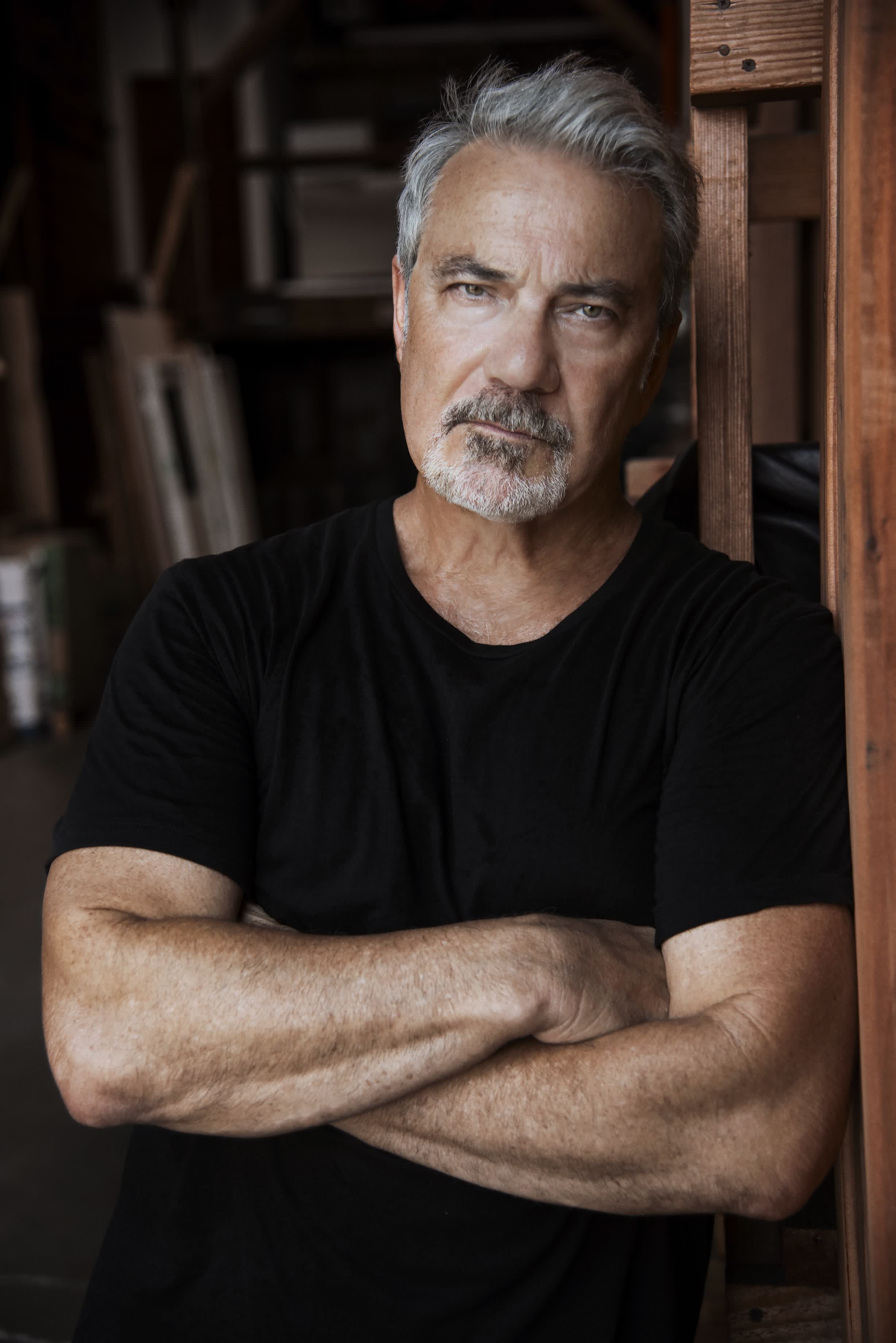 actor Victor Rivers large photo