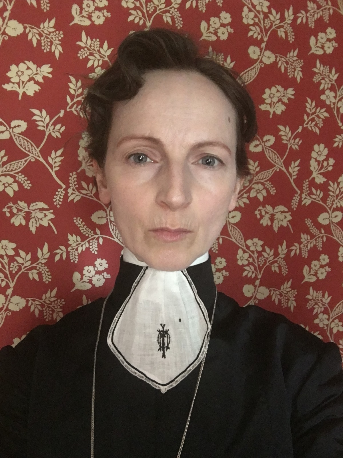 actor Norma Sheahan large photo