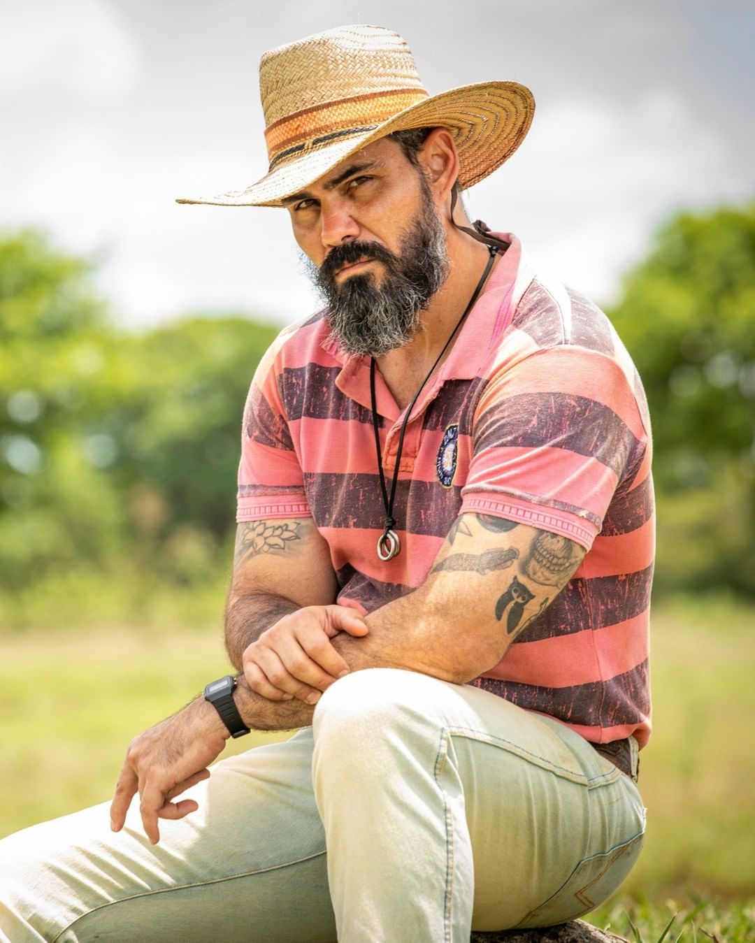 actor Juliano Cazarré large photo