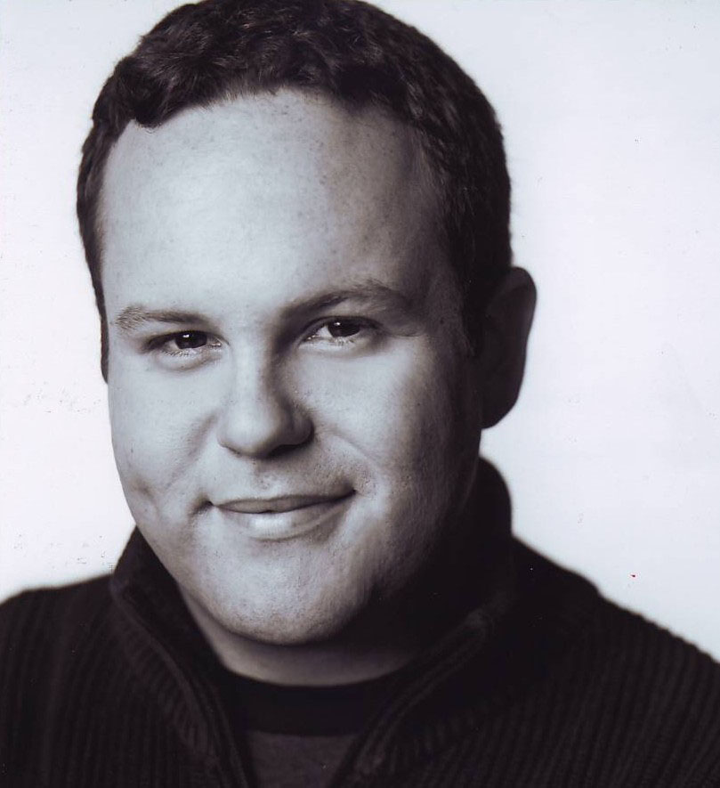 actor Dan Warry-Smith large photo