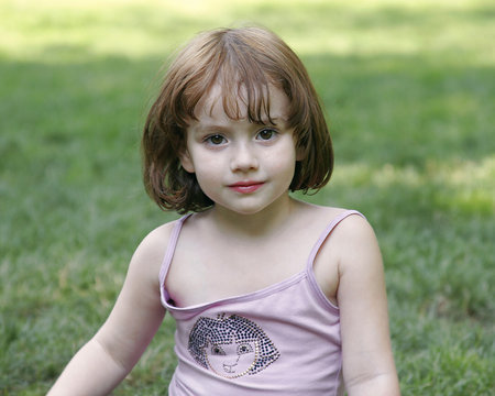 actor Sadie Goldstein large photo