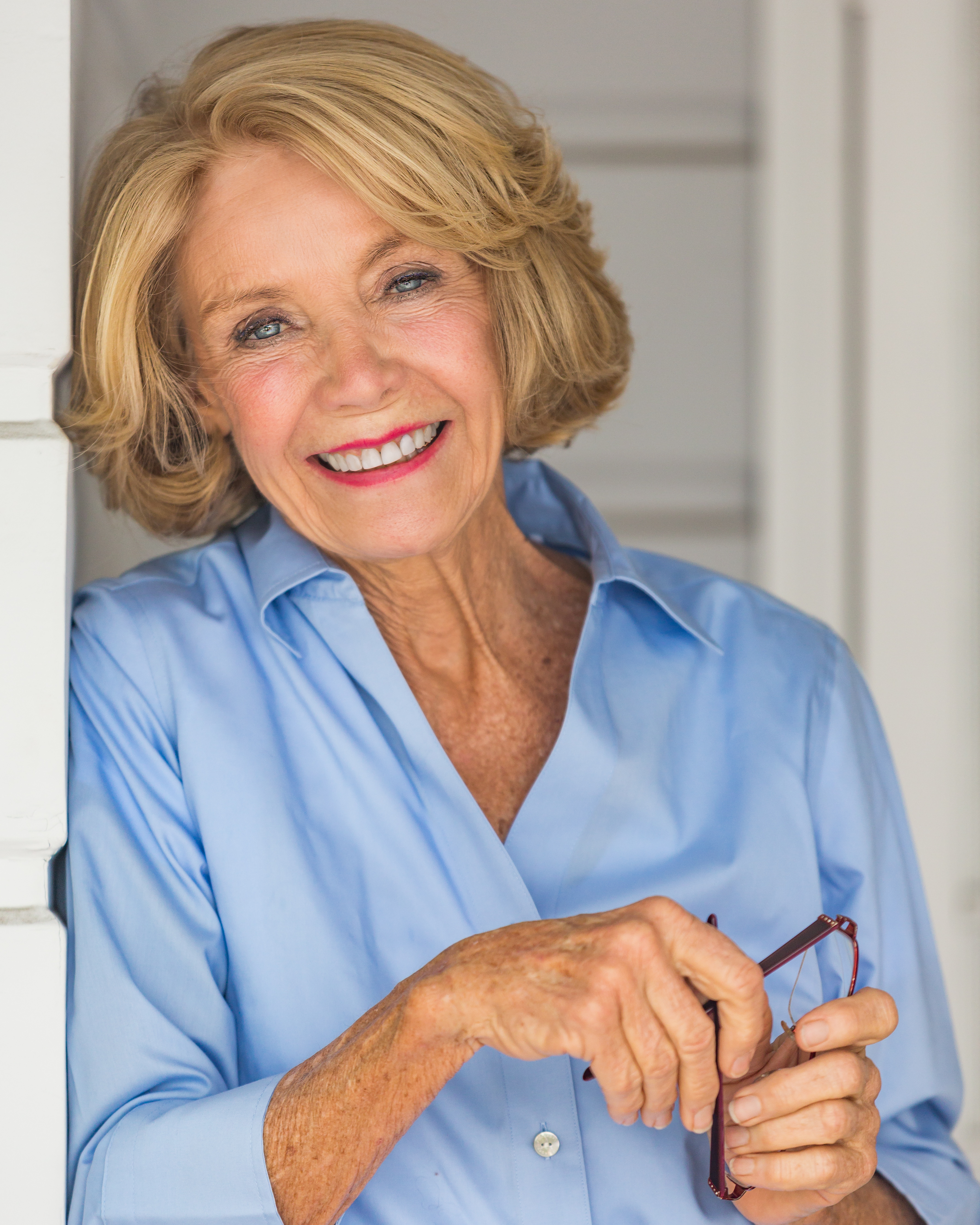 actor Mary Anne McGarry large photo