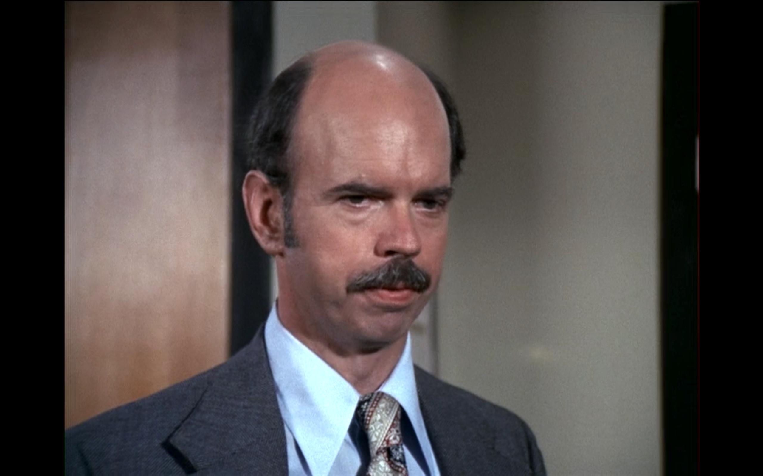 actor Graham Jarvis large photo