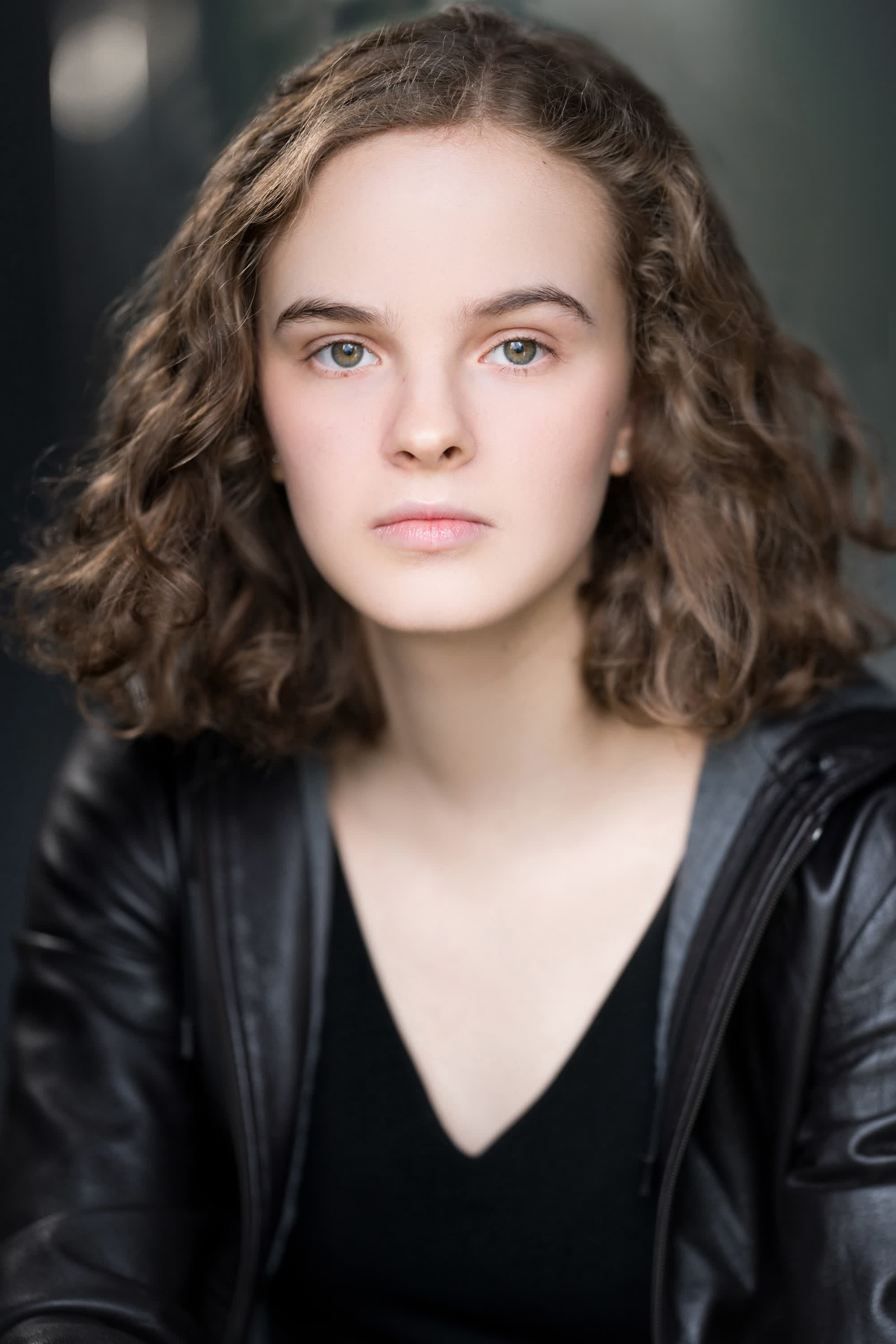 actor Karma Meyer large photo