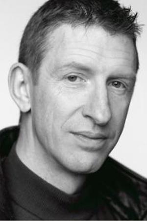 actor Greg Kramer large photo