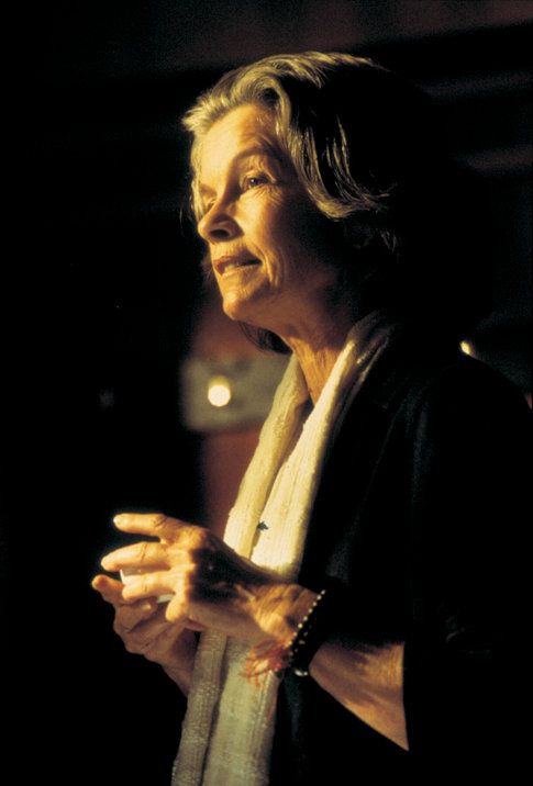 actor Geneviève Bujold large photo