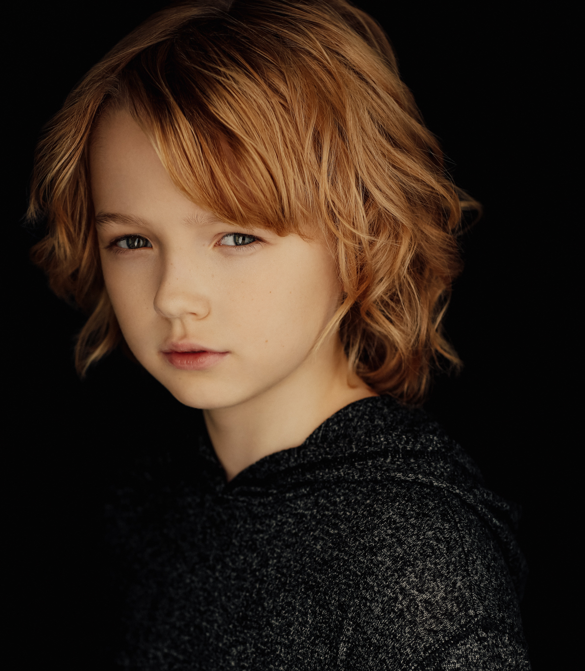 actor Christian Convery large photo