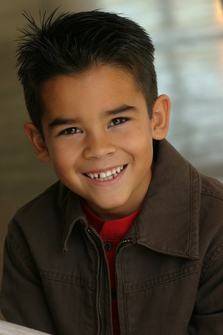 actor Bryce Cass large photo