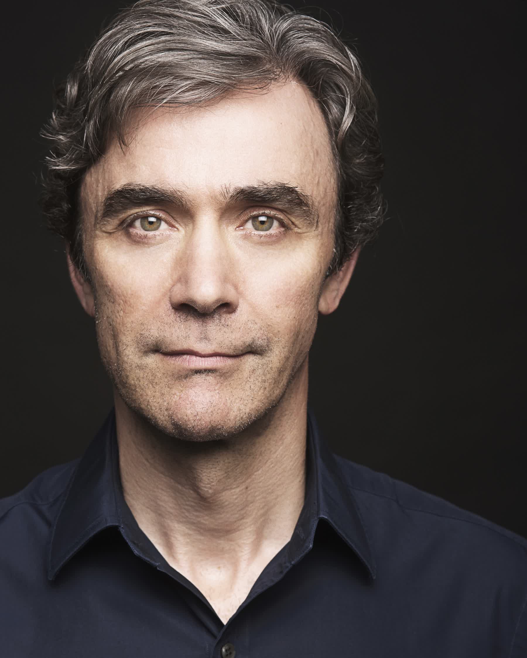 actor Duncan Duff large photo