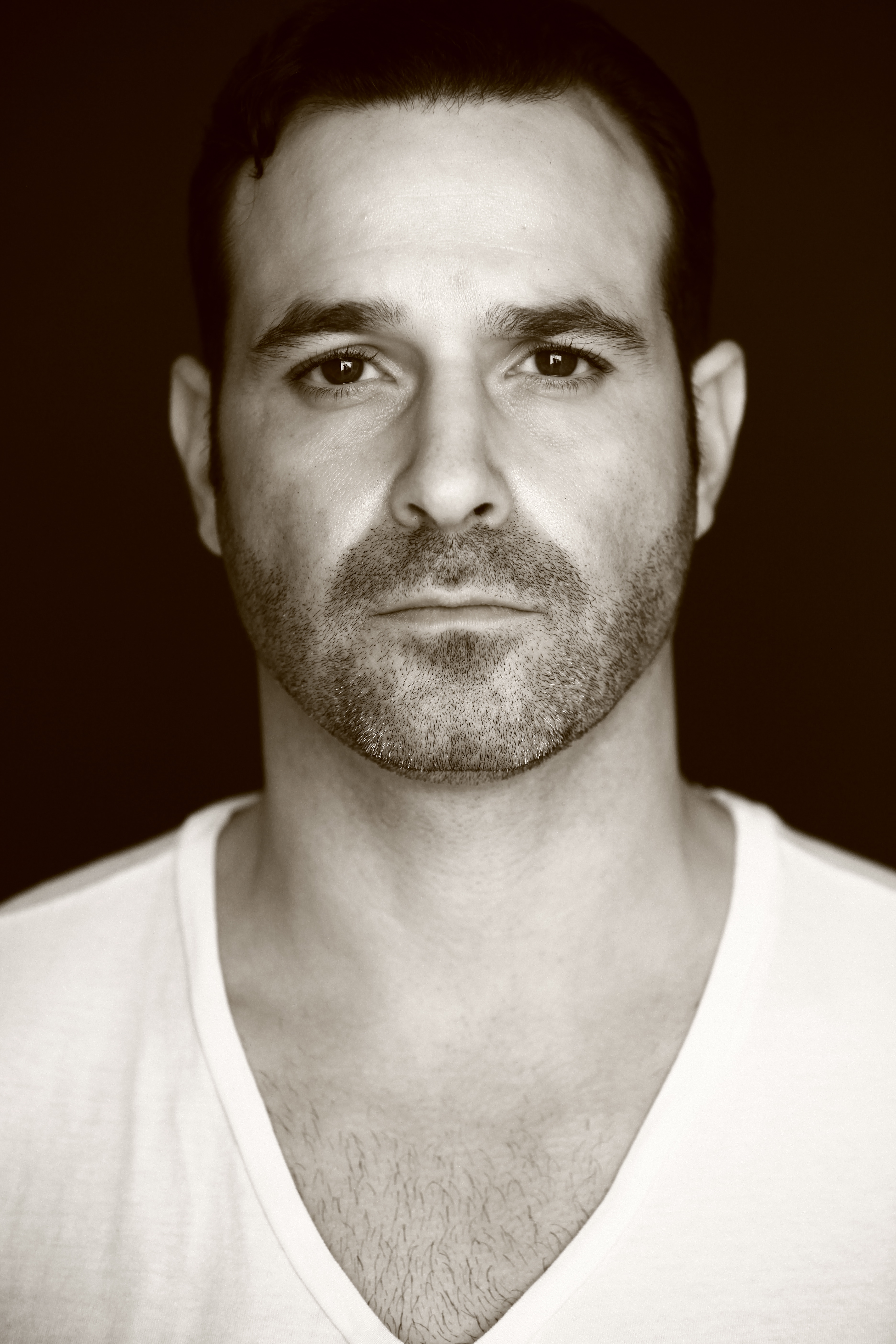 actor Rob Evors large photo