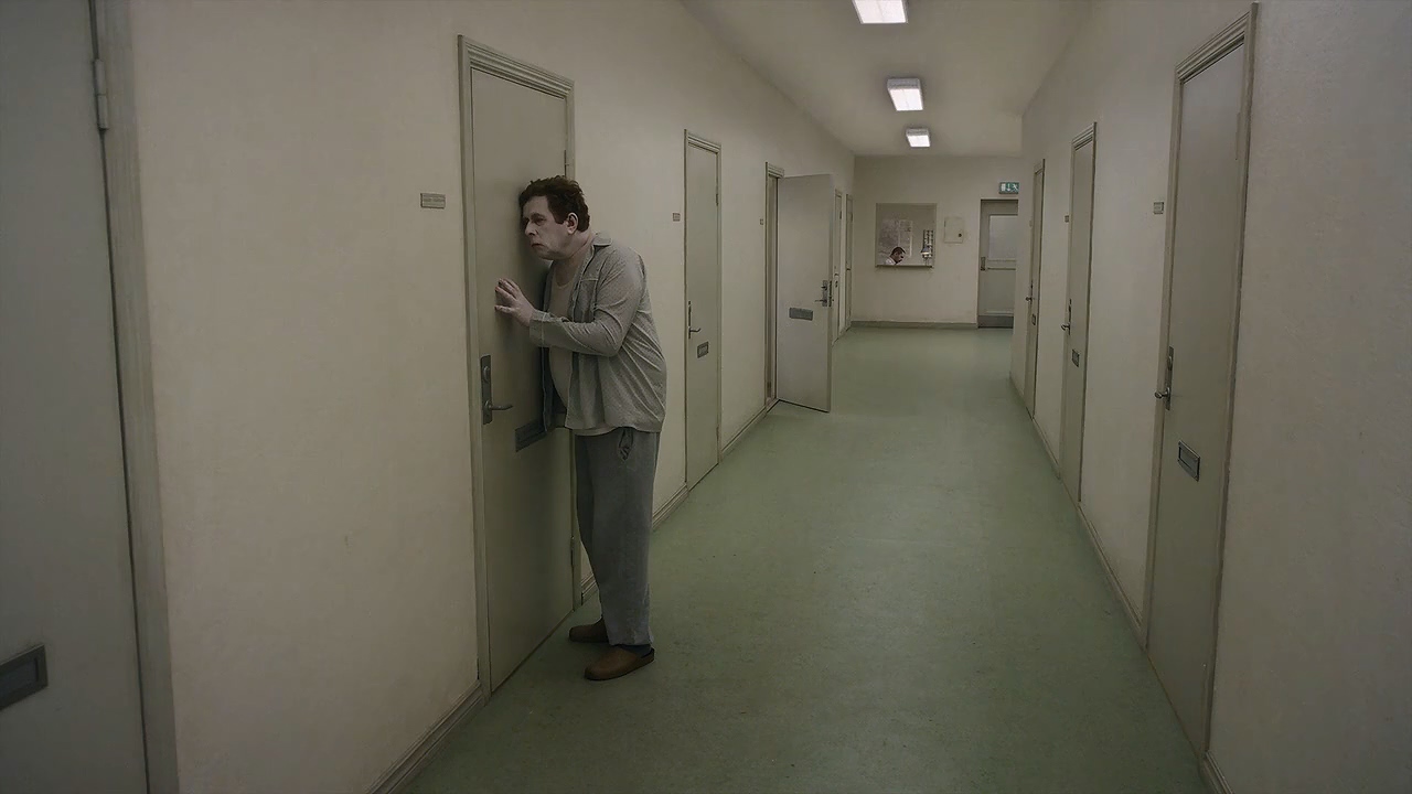 actor Nils Westblom large photo