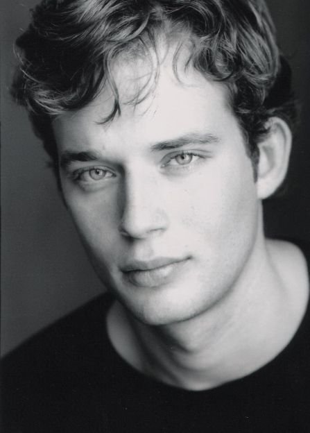 actor Garrett Strommen large photo