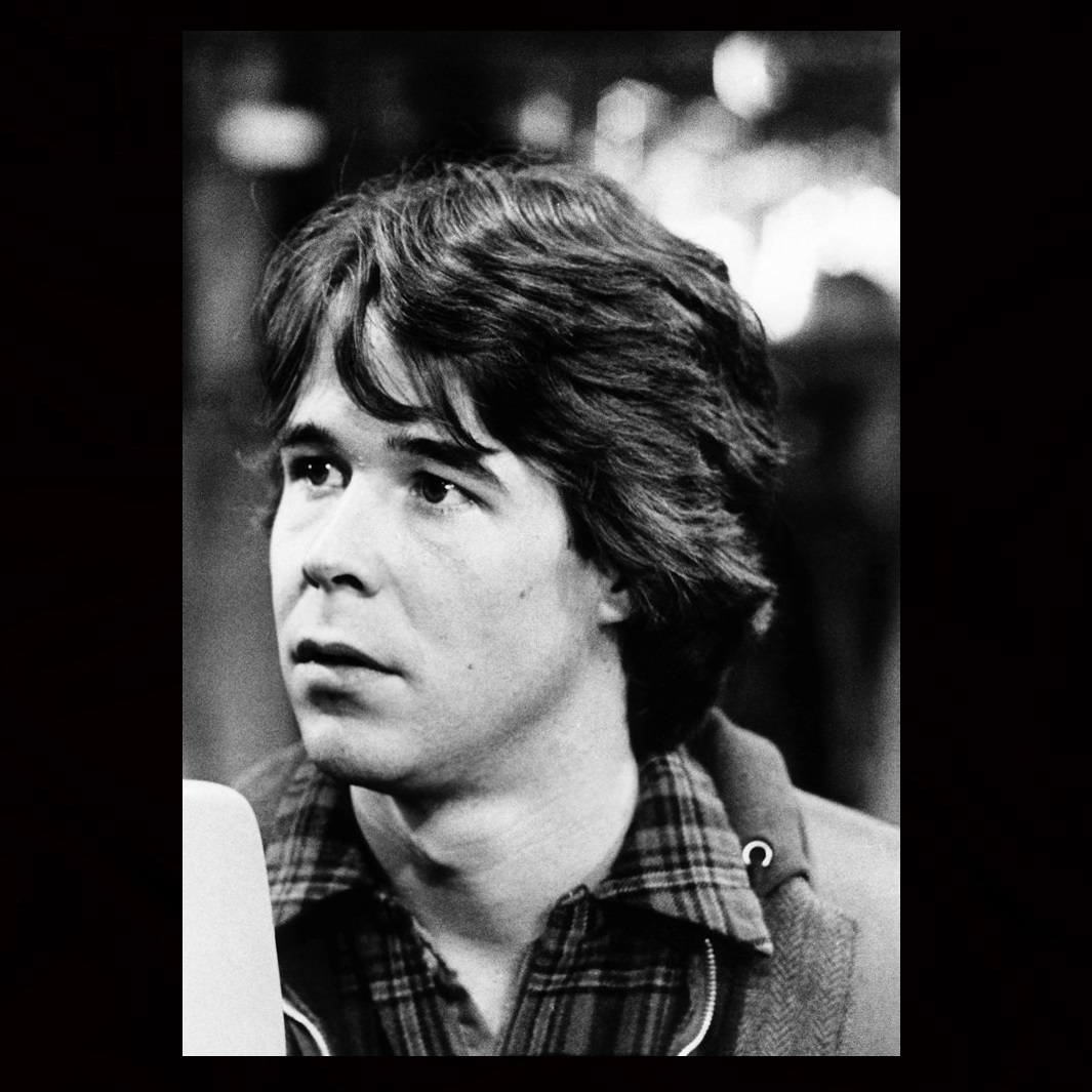 actor Miles Chapin large photo