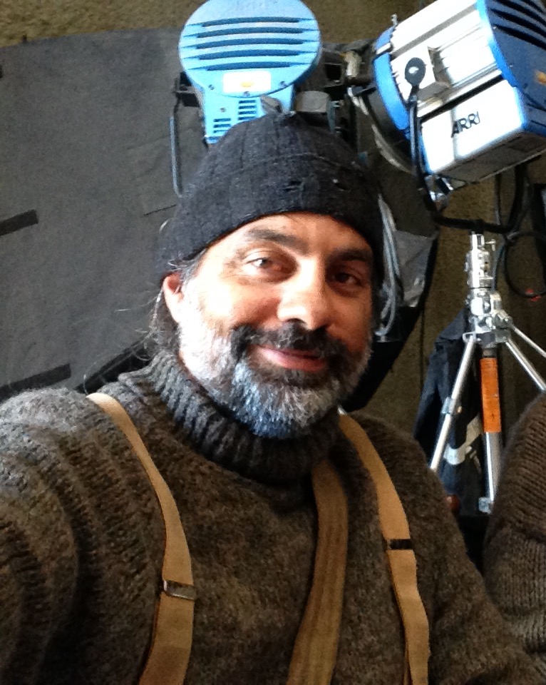 actor Israel Bodero large photo