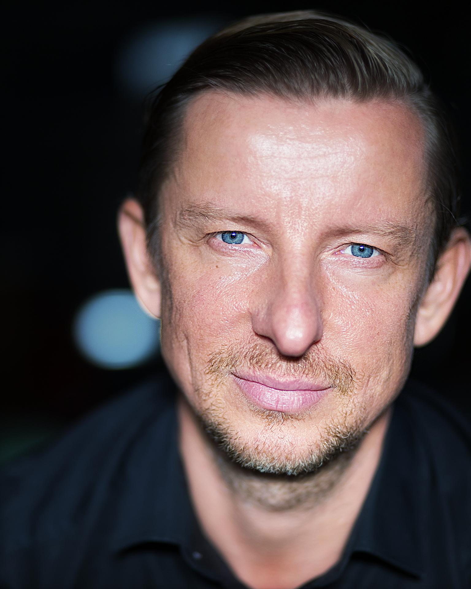 actor Radoslaw Kaim large photo