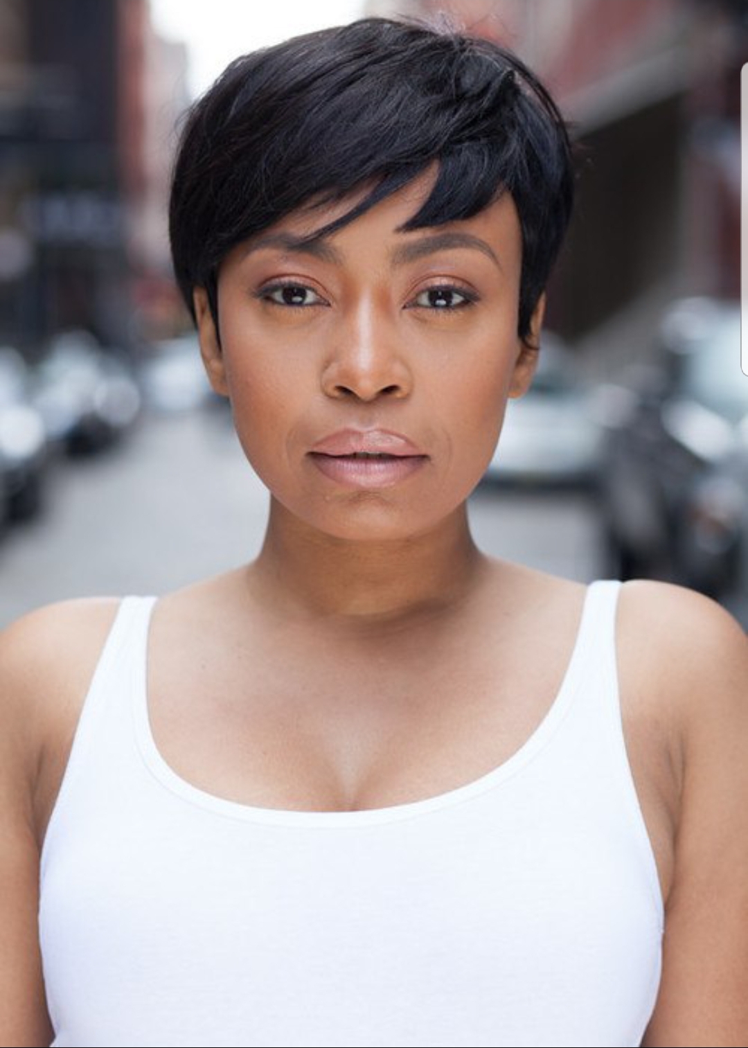 actor Nikiya Mathis large photo