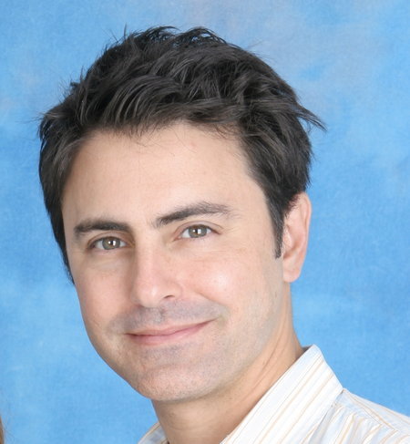 actor Bradley White large photo