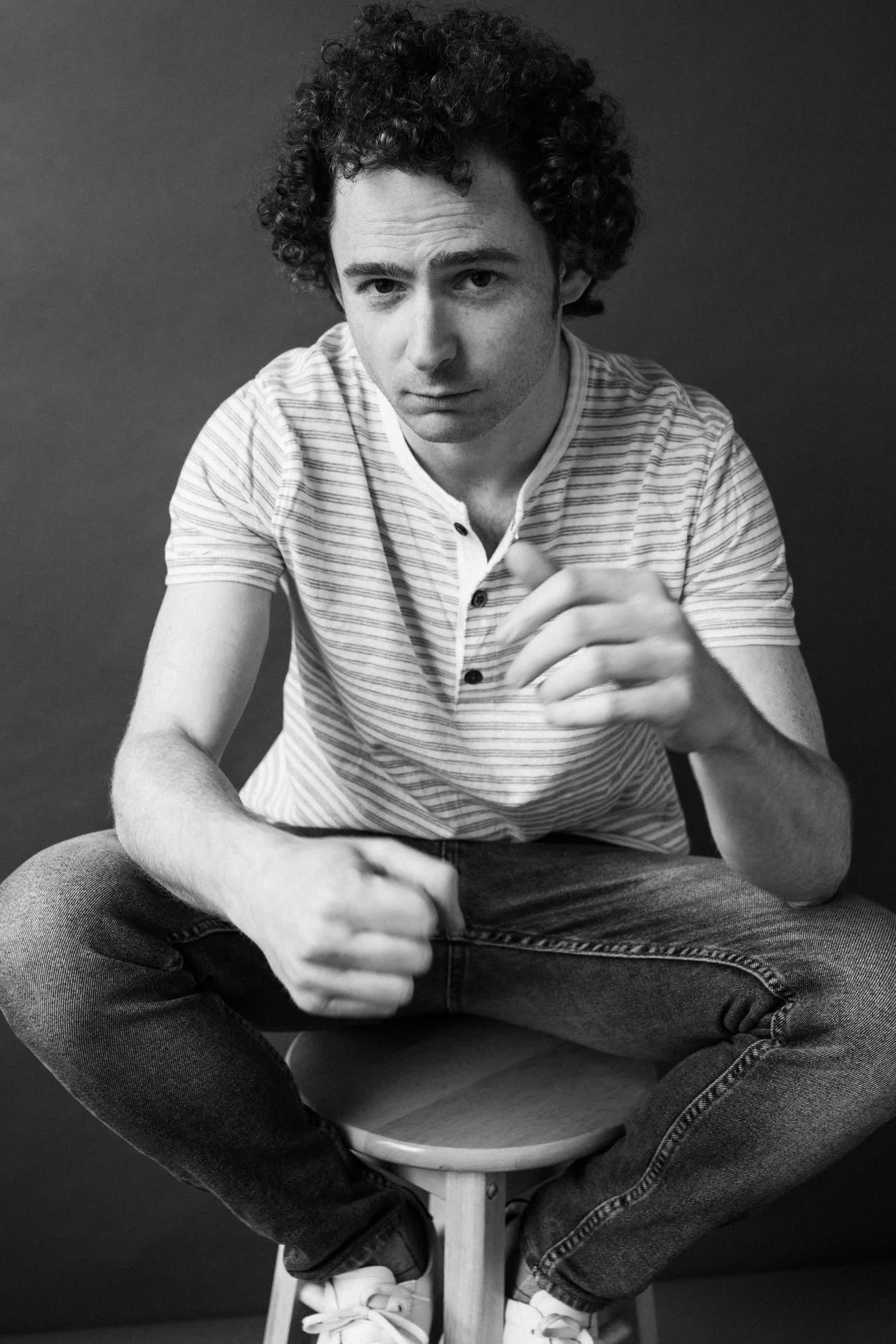 actor Jonathan Malen large photo