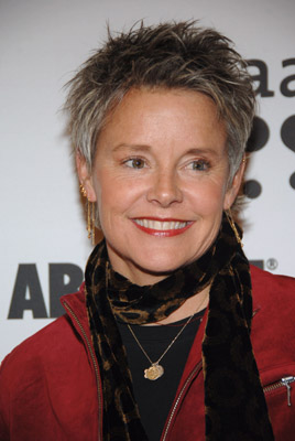 actor Amanda Bearse large photo