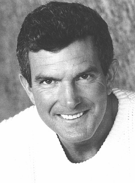 actor Alex Daniels large photo