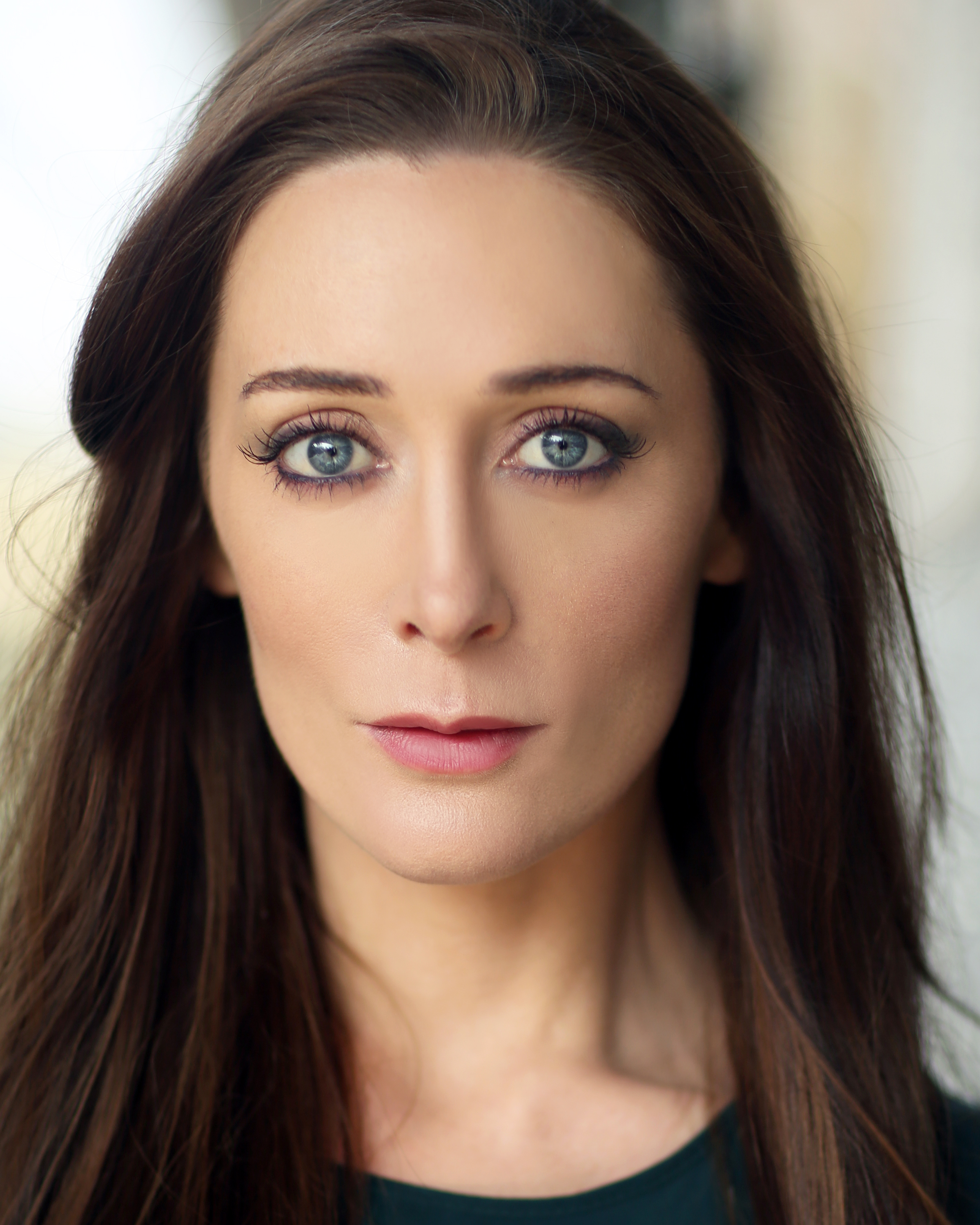 actor Emma Fryer large photo