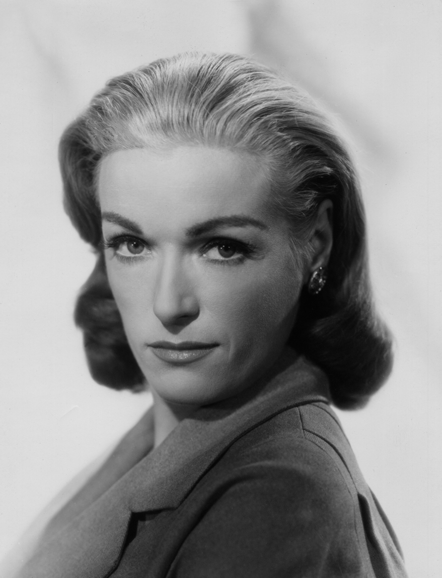 actor Lilyan Chauvin large photo