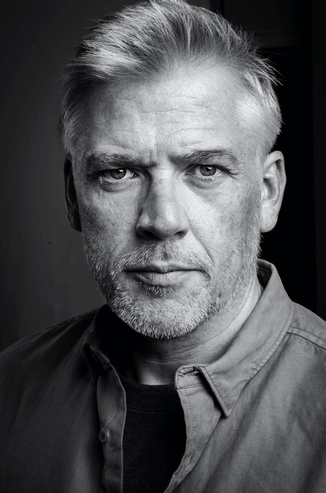 actor Stephen McCole large photo