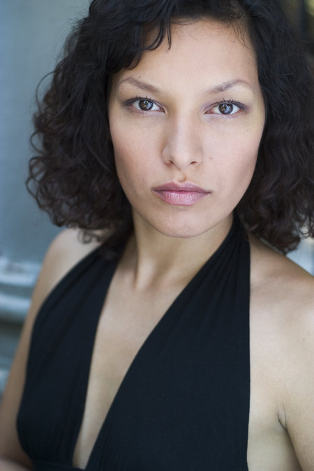 actor Yangzom Brauen large photo