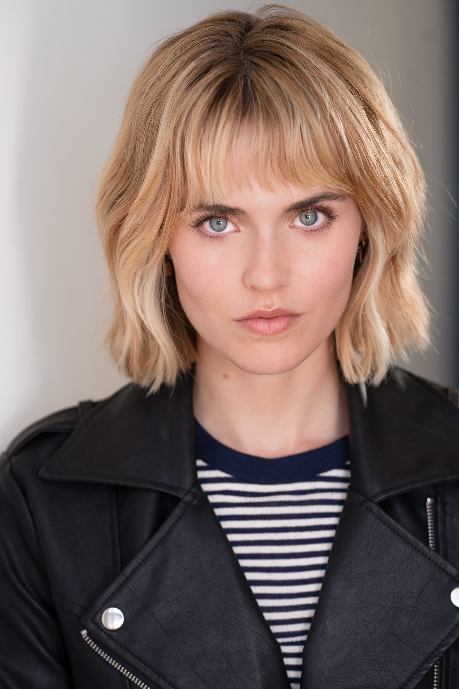 actor Kaley Wheless large photo