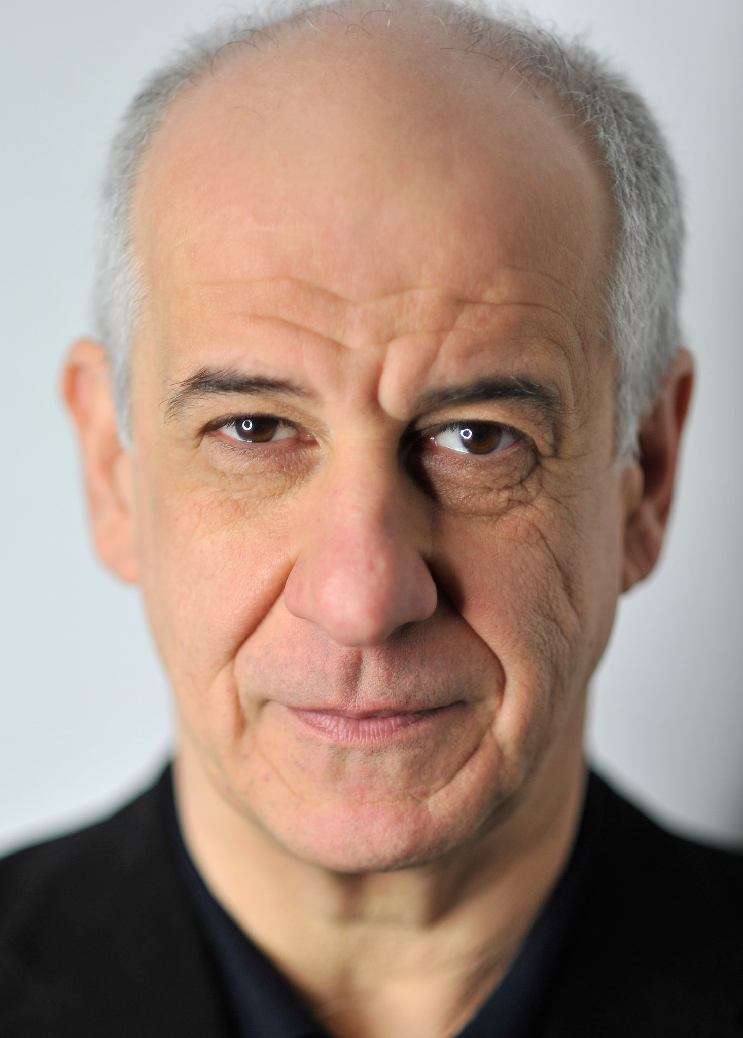 actor Toni Servillo large photo