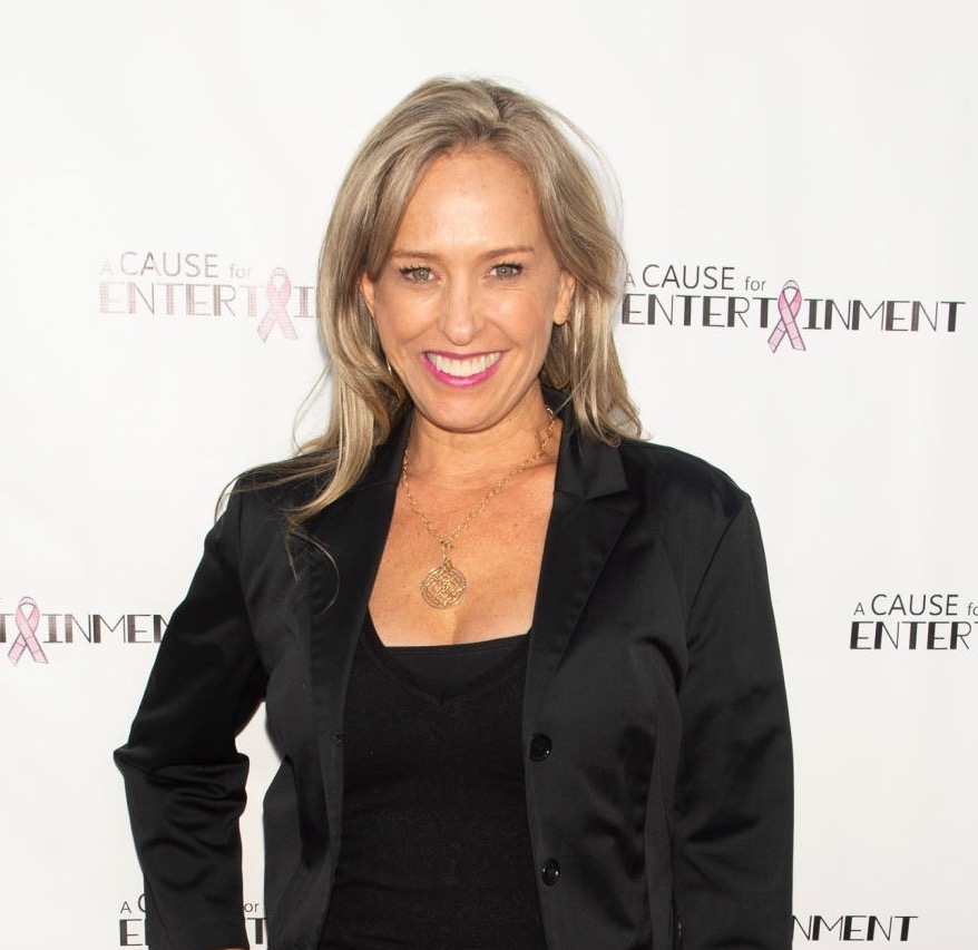 actor Pamela Holt large photo