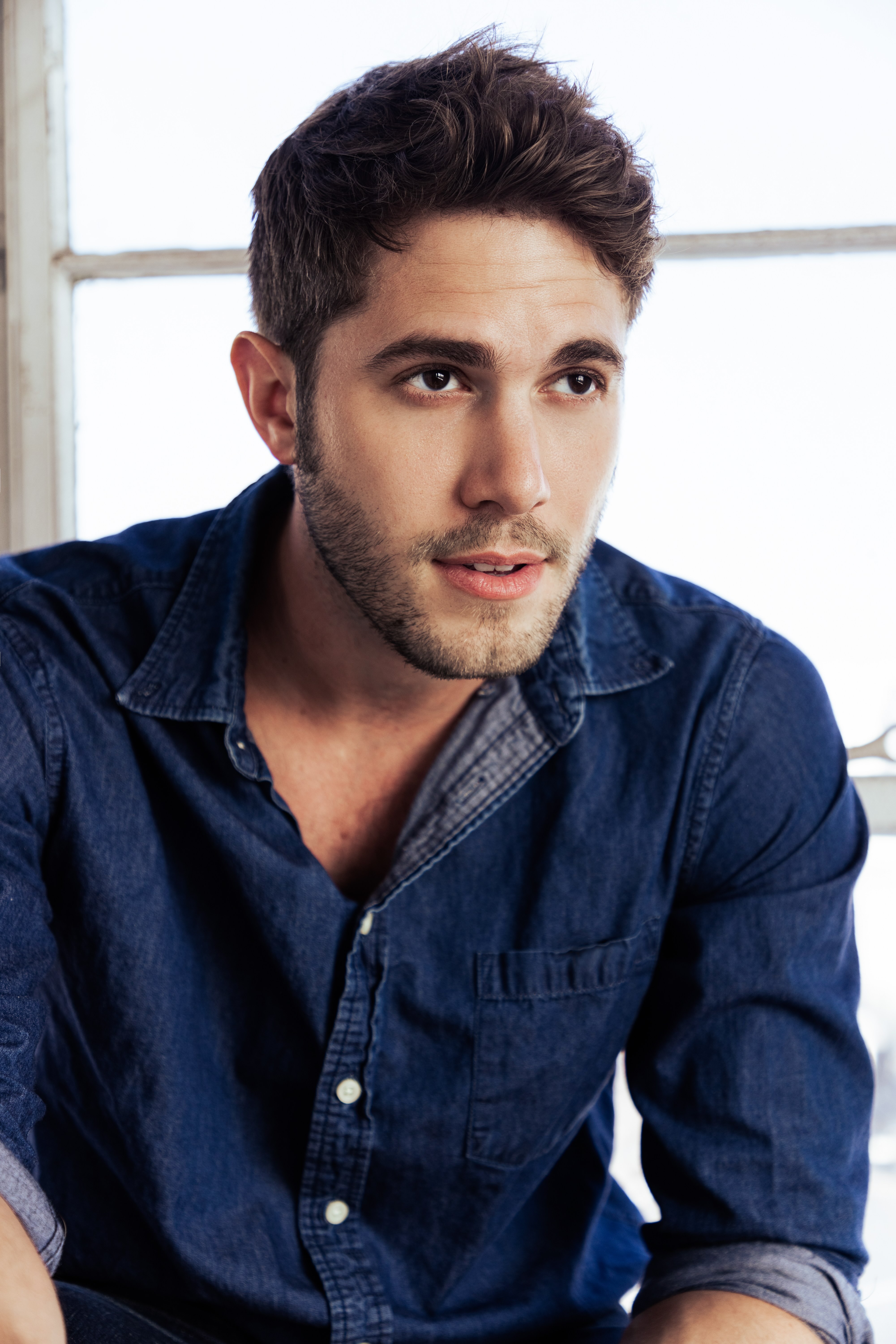 actor Blake Jenner large photo