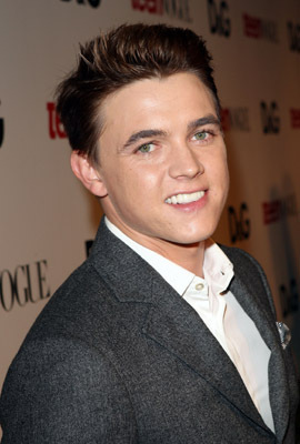 actor Jesse McCartney large photo