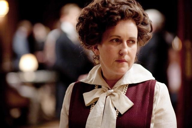 actor Sylvestra Le Touzel large photo